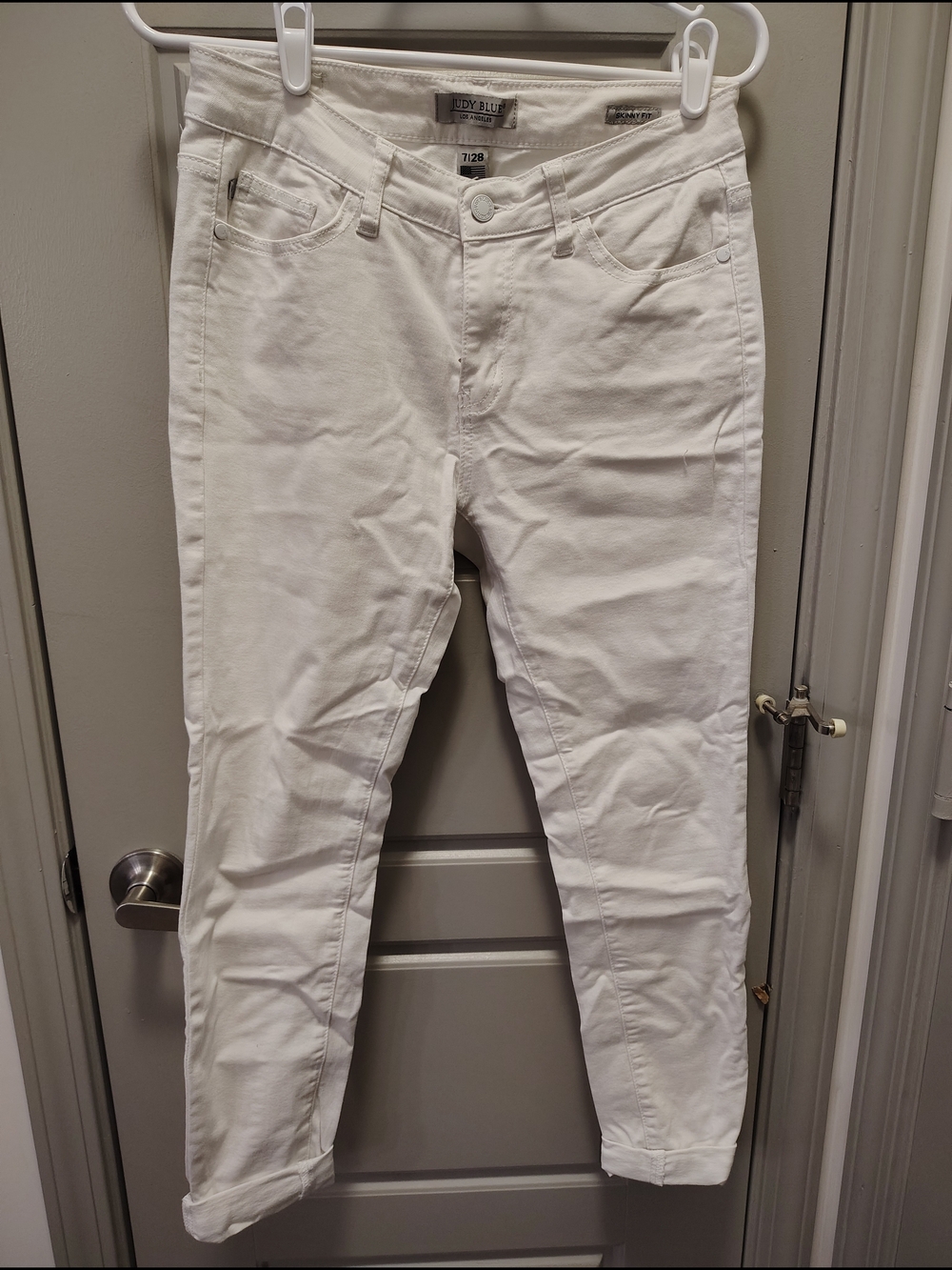 Judy Blue - White Slim Jeans
